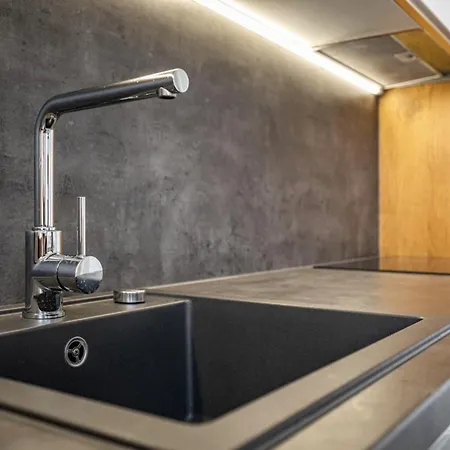 Stylish 3-room Flat Views * Praag